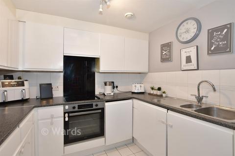 McKenzie Court, Maidstone ME14
