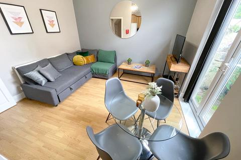 undefined, Alderson Road, L15 1HQ,