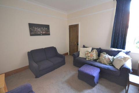 5 bedroom terraced house to rent, Landseer Road, Leicester