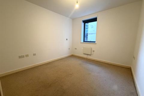 2 bedroom flat to rent, Waterloo Court, Waterloo Street