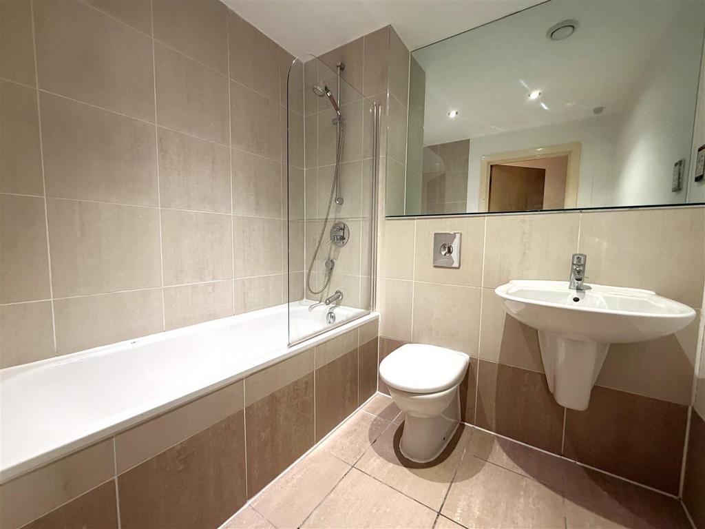 Bathroom.jpeg