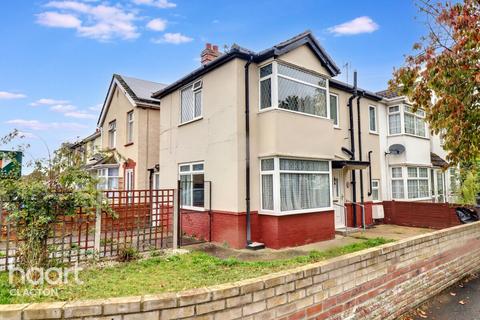 2 bedroom semi-detached house for sale, Upper Park Road, Clacton-On-Sea