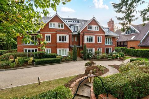 Gower Road, Weybridge, KT13