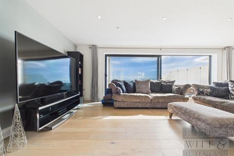 5 bedroom detached house for sale, Amsterdam Way, St. Leonards-On-Sea