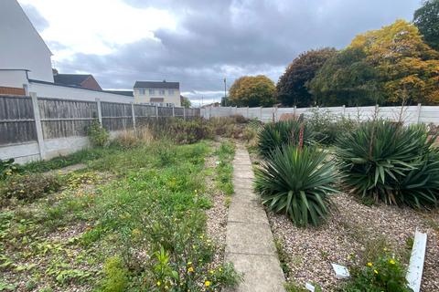 undefined, Grafton Road, Oldbury B68