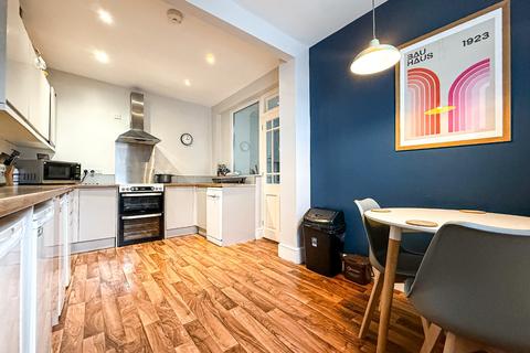 4 bedroom terraced house for sale, Alma Street, Taunton, Somerset.