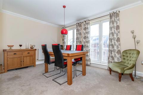 undefined, Steyne Gardens, Worthing