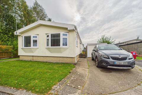 undefined, Holly Lodge, Lower Kingswood KT20