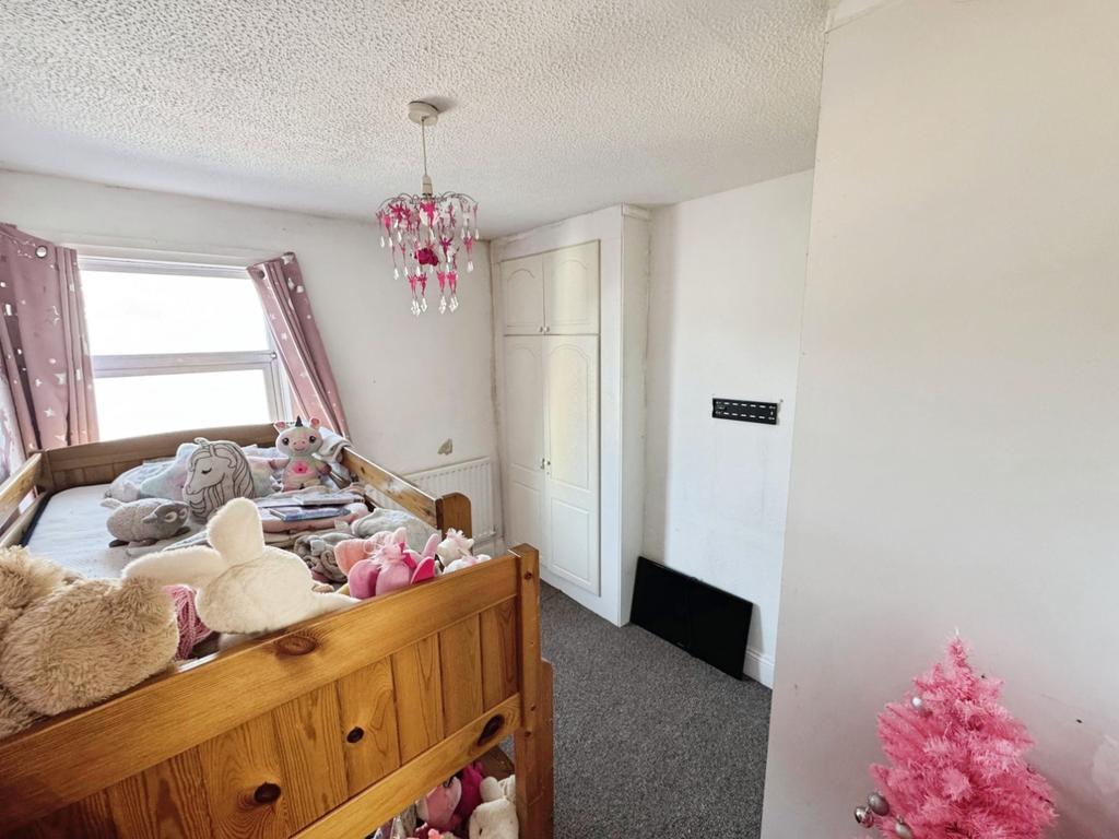 Pbox-bedroom-346024.jpg