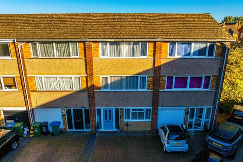 undefined, Chapel Close, Watford