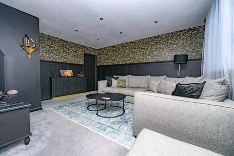 undefined, Chapel Close, Watford