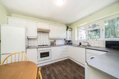 undefined, Sterling Avenue, Edgware HA8