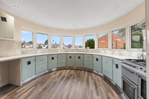 4 bedroom detached house for sale, Derby Avenue, Skegness PE25