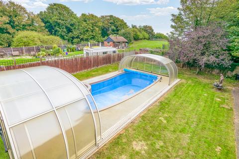 4 bedroom detached house for sale, Derby Avenue, Skegness PE25