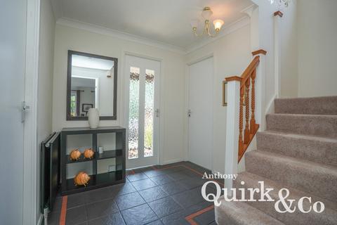 undefined, Brackendale Avenue, Pitsea, SS13