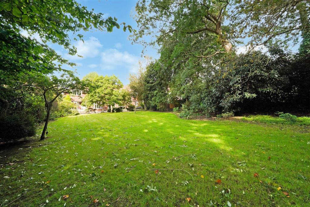 Chartfield Avenue