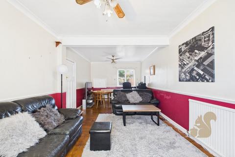 4 bedroom semi-detached house for sale, Old Heath Road, Colchester