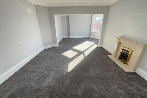 4 bedroom end of terrace house for sale, Grange Road, Hartlepool