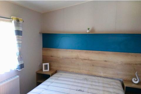 2 bedroom park home for sale, Eastern Beach Holiday Park