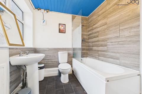 2 bedroom terraced house for sale, Emerson Street, Lancaster | Tastefully modernised!