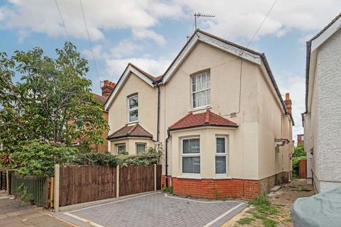 Niton Road, Kew TW9