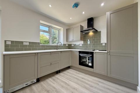 1 Bramley Road, Doe Lea, Chesterfield, S44 5PW