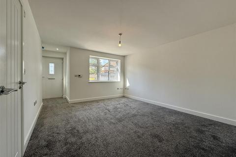 1 Bramley Road, Doe Lea, Chesterfield, S44 5PW
