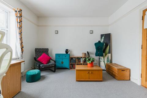 1 bedroom flat for sale, Holbrook Road, South Knighton, LE2