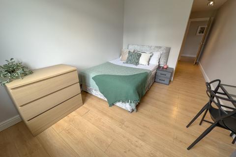 undefined, Stafford Street, L3 8LX,