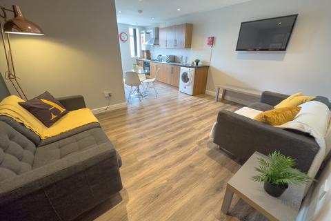 undefined, Stafford Street, L3 8LX,