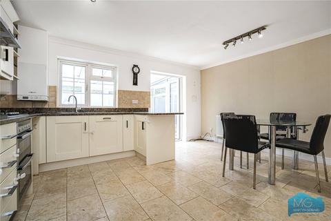 4 bedroom terraced house for sale, Oakview Gardens, London, N2