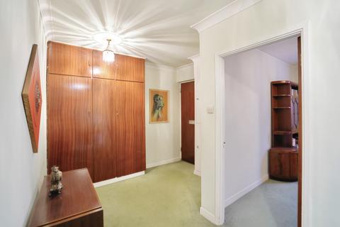 2 bedroom flat for sale, Station Road, London NW4