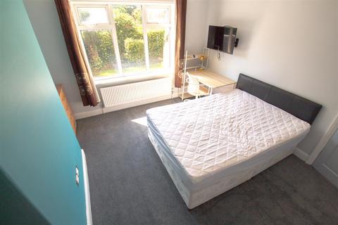undefined, Derwentwater Grove, Headingley, Leeds, LS6 3EN