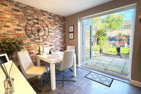 3 bedroom detached house for sale, Tindale Close, Yarm, TS15 9UD