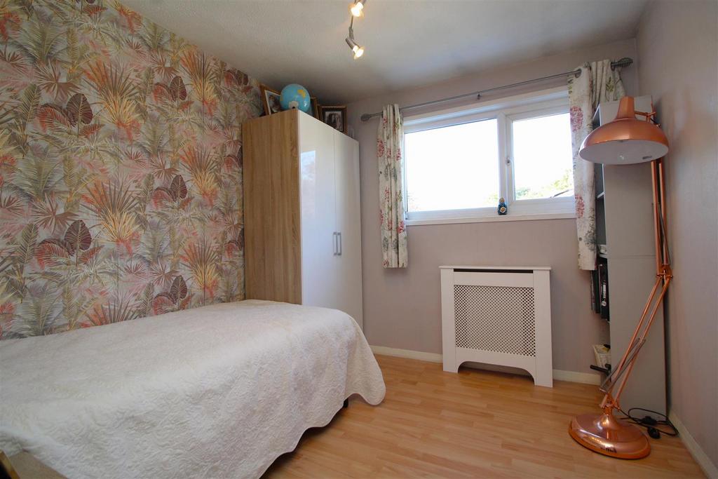 Bedroom 3 .JPG