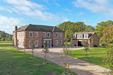 5 bedroom detached house for sale, Nr. Wisborough Green, West Sussex