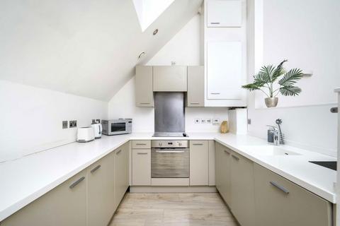 2 bedroom flat for sale, Trevanion Road, London W14