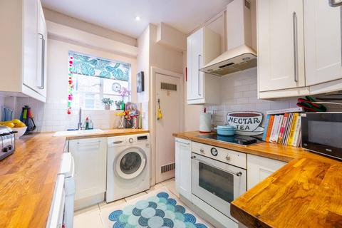 3 bedroom flat for sale, Westbourne Grove, Notting Hill, London, W2