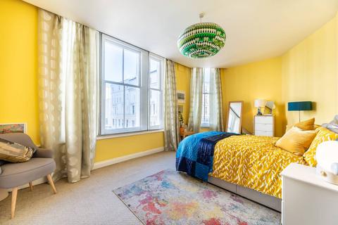 3 bedroom flat for sale, Westbourne Grove, Notting Hill, London, W2