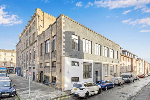 undefined, Trafalgar Lane, Leith, Edinburgh, EH6