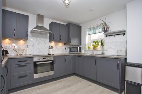 3 bedroom terraced house for sale, Goldcrest Row, Whitfield, Kent, CT16