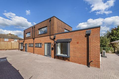 2 bedroom semi-detached house for sale, Pavilion Road, Worthing BN14
