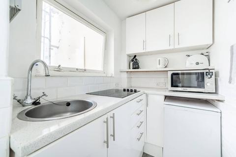 1 bedroom flat for sale, Queens Gate, South Kensington, London, SW7
