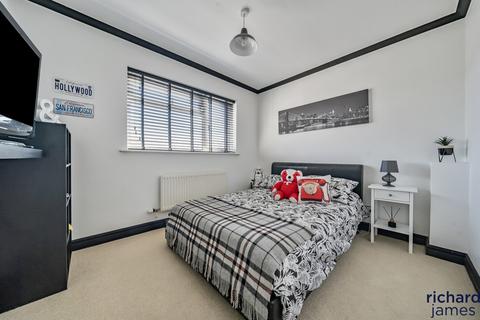 39 Boness Road, Wroughton, Swindon, SN4 9DY