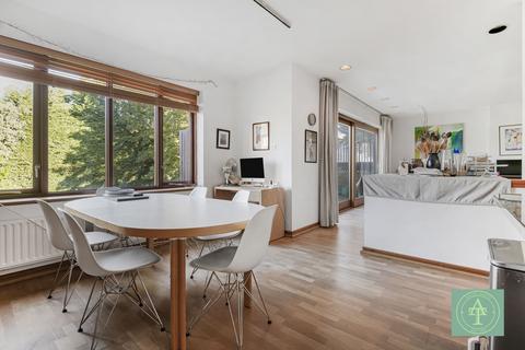 undefined, Gladeside, Winchmore Hill, London, N21