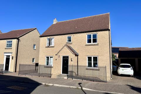 4 bedroom detached house for sale, Columbine Road, Ely, Cambridgeshire
