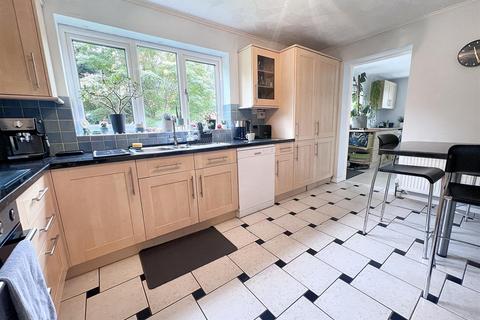 undefined, Dulverton Drive, Furzton MK4