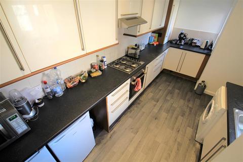 undefined, Estcourt Avenue, Headingley, Leeds, LS6 3ET