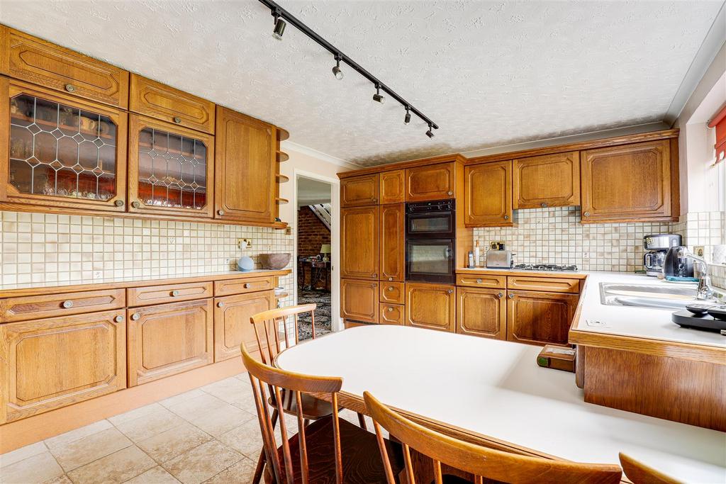 IMG 7508-IMG 7512.jpg