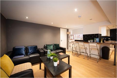 Estcourt Terrace, Leeds LS6